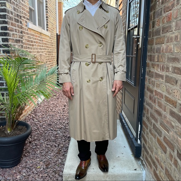 Burberry Other - Burberry London Long Trench Coat (40R)